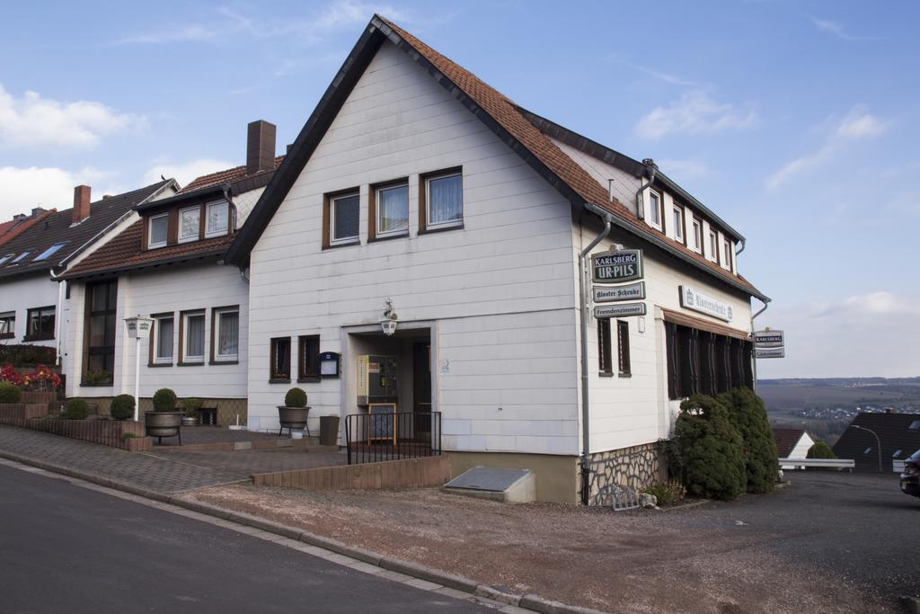 Pension Klosterschenke Блискастель Экстерьер фото